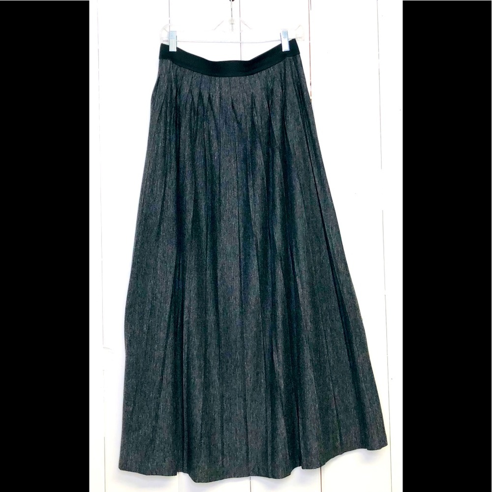 Long skirt